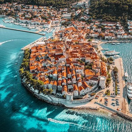 Sea View Apartment Amaro Korcula Town Luaran gambar