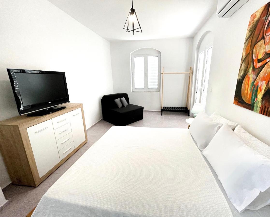 Sea View Apartment Amaro Korcula Town Luaran gambar