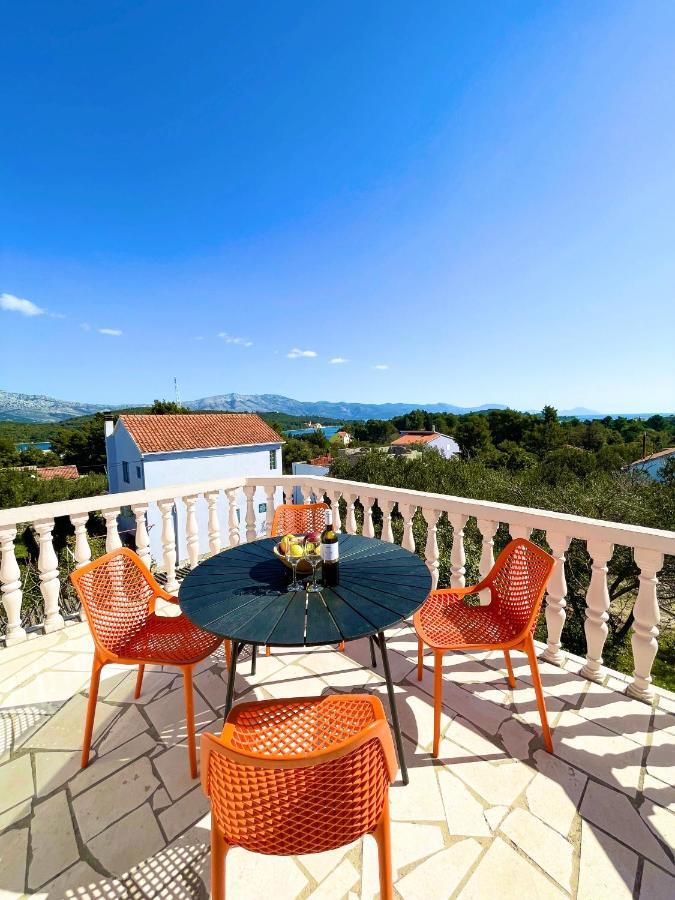 Sea View Apartment Amaro Korcula Town Luaran gambar