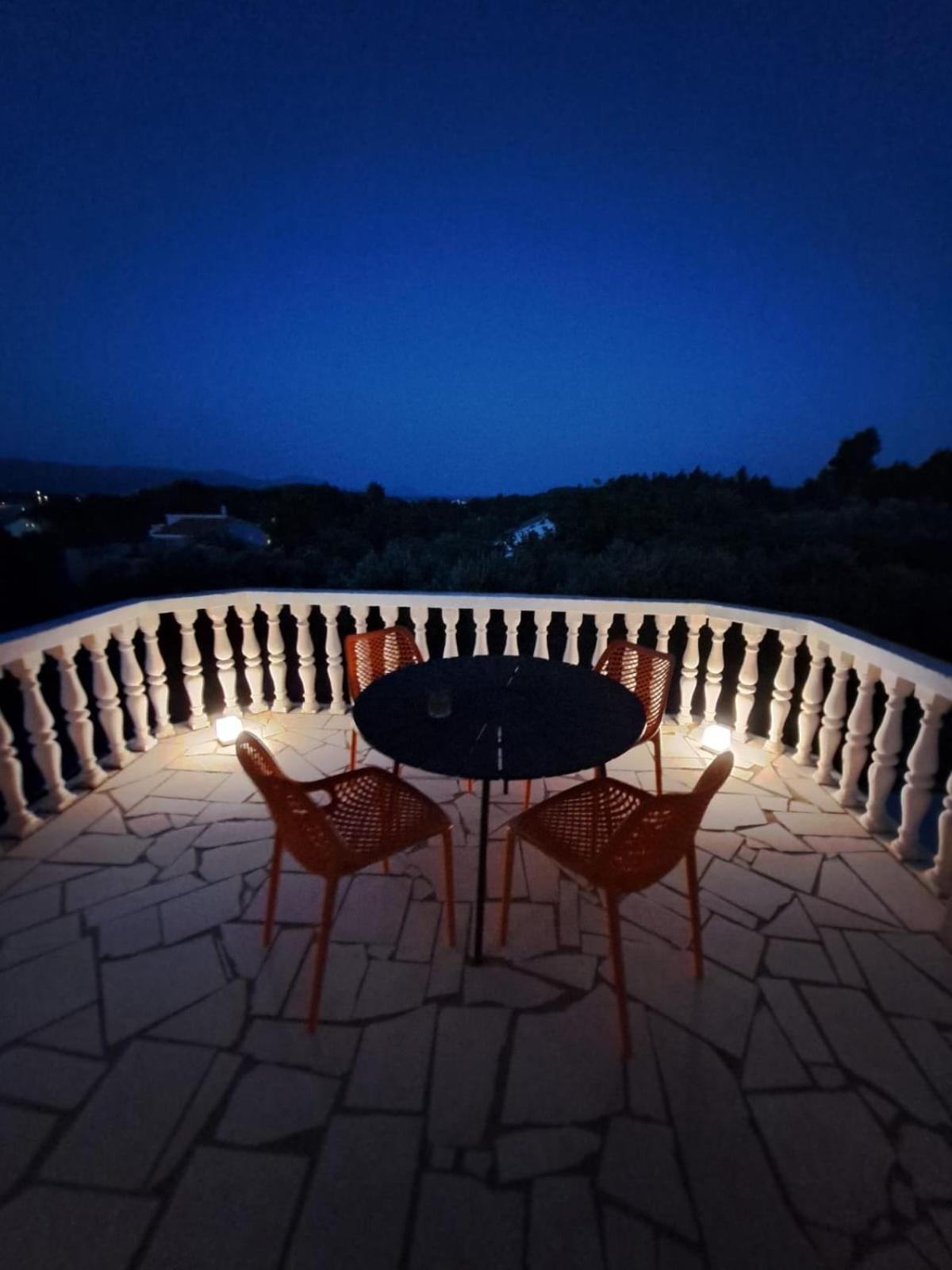 Sea View Apartment Amaro Korcula Town Luaran gambar